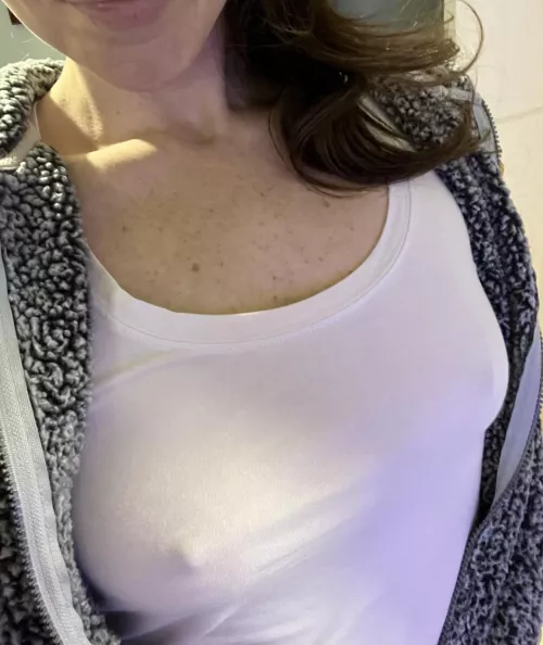 Do I really need a jacket? by funwithcouple40