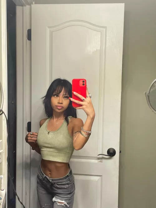 Do I turn u on by Miaraeeee