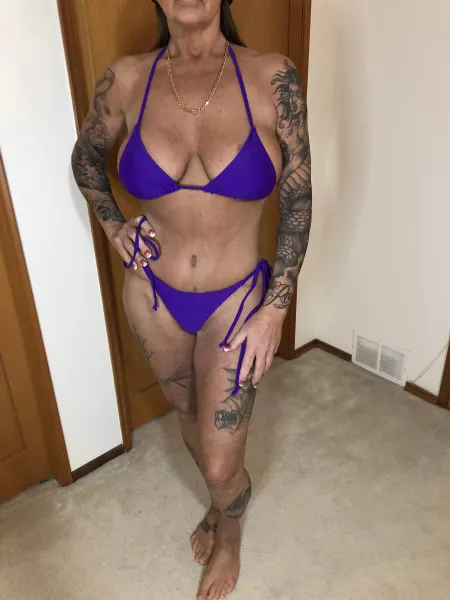 Do my boobs fit this ? by harleyriders00014