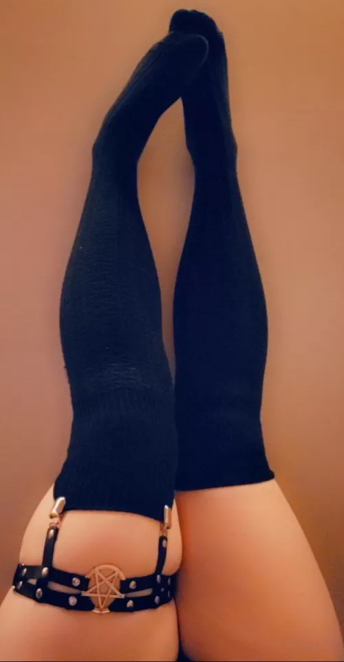 Do these do it for you? 🙈🖤