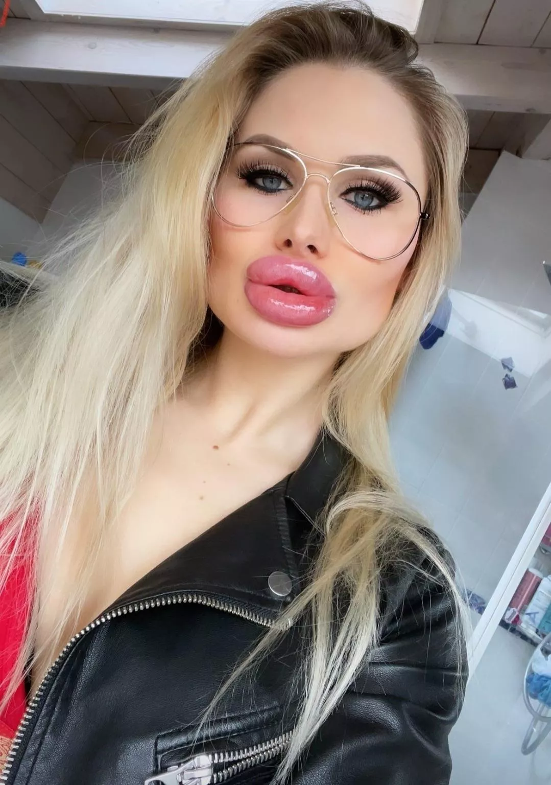 “Do these glasses make me look smart?” posted by Goony_McGoonerface