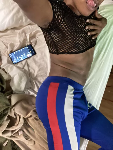 Do these pants make my butt look big ? by MrBAM972