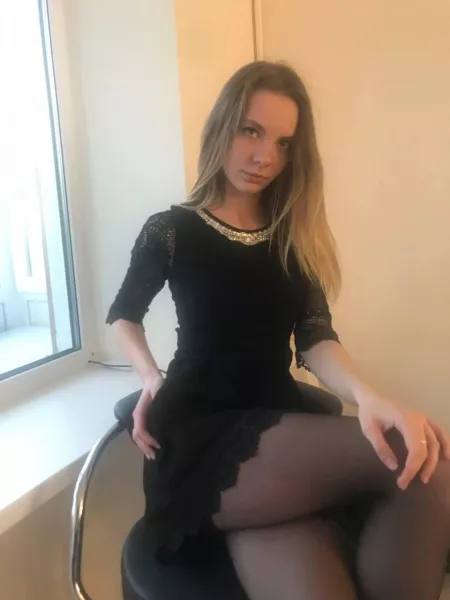 Do u like me?❤️[F19] by Formal_Way_9966