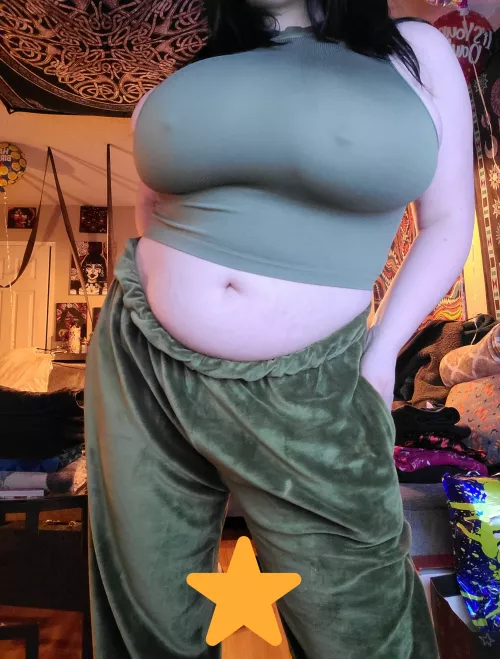 Do u like my pjs 🖤👉👈 by Fail-Stunning