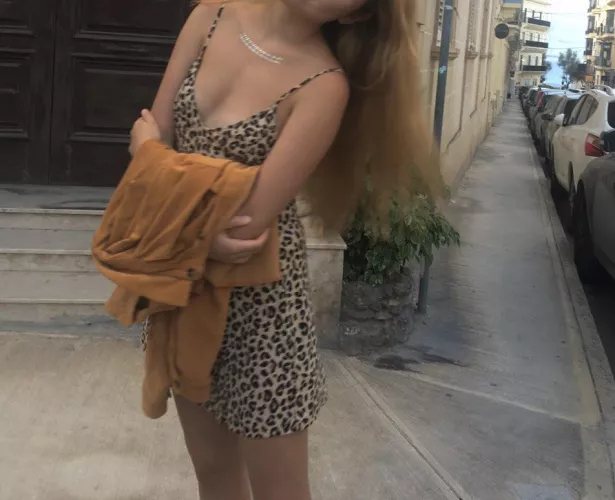 Do u like my tanline ? by oh_danix