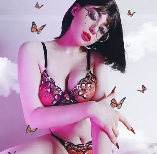 Do u like my twins? by yournymphh