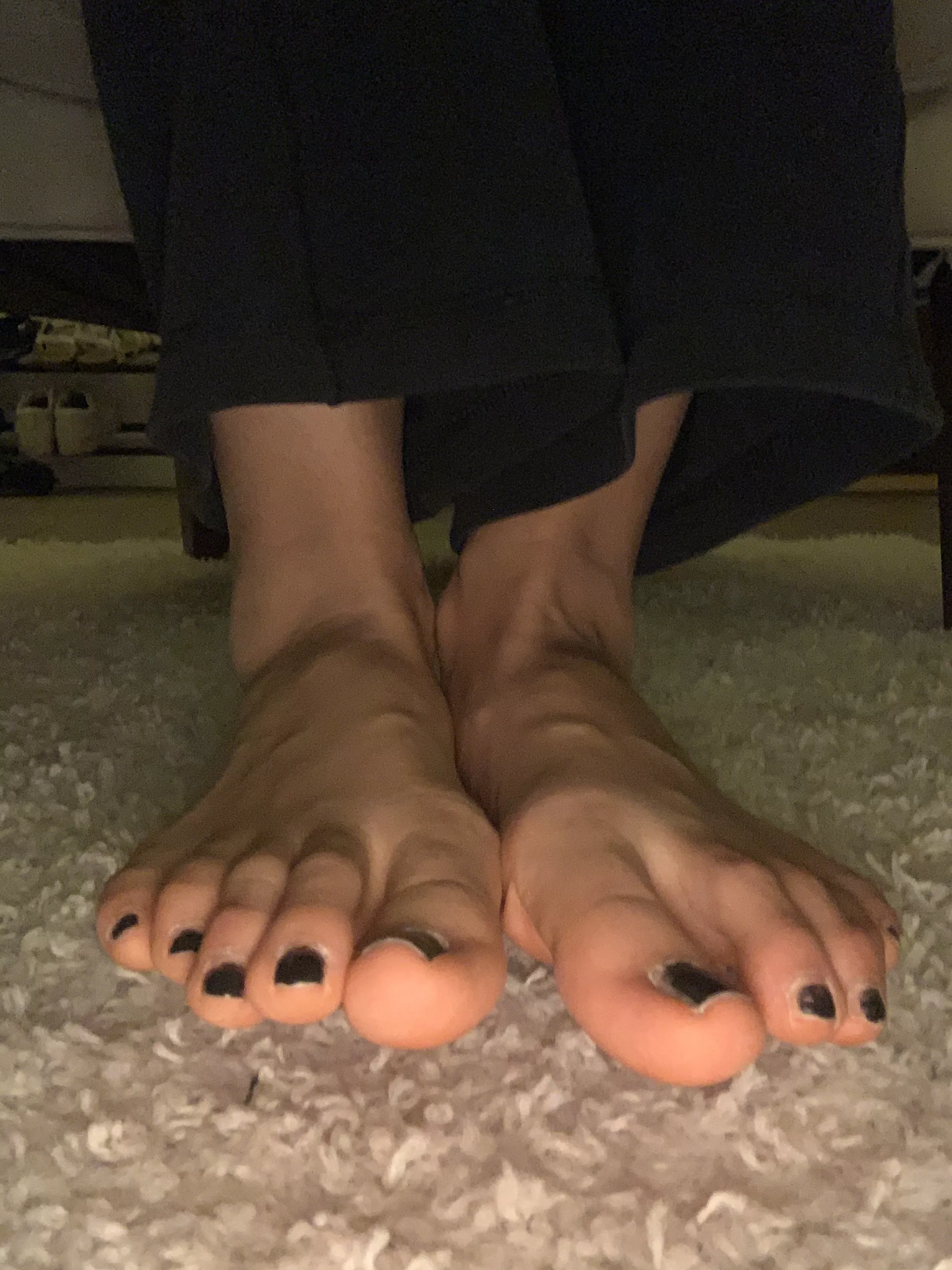 do u like? ❤️[toes] [japanesefeet] [asianfeet] [tannedfeet] [feetfetish] [footfestish] [toes] [feet] posted by cherryblossombabyy