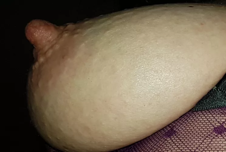 Do u lkie the view on my tit as i do?­ by ambiguoushunting