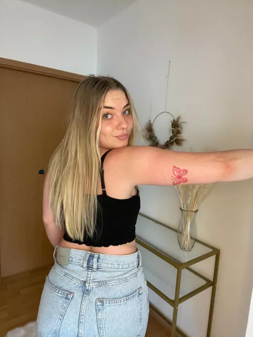 Do u want to talk dirty to me ? by Tia_za