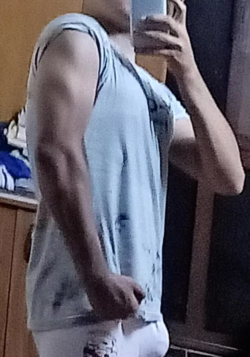 Do u want to touch my dick and lick it ? by gentlemen-karim