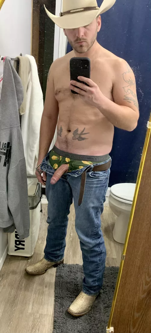 Do y’all like my new boots? PM’s welcome by imur_real_dad