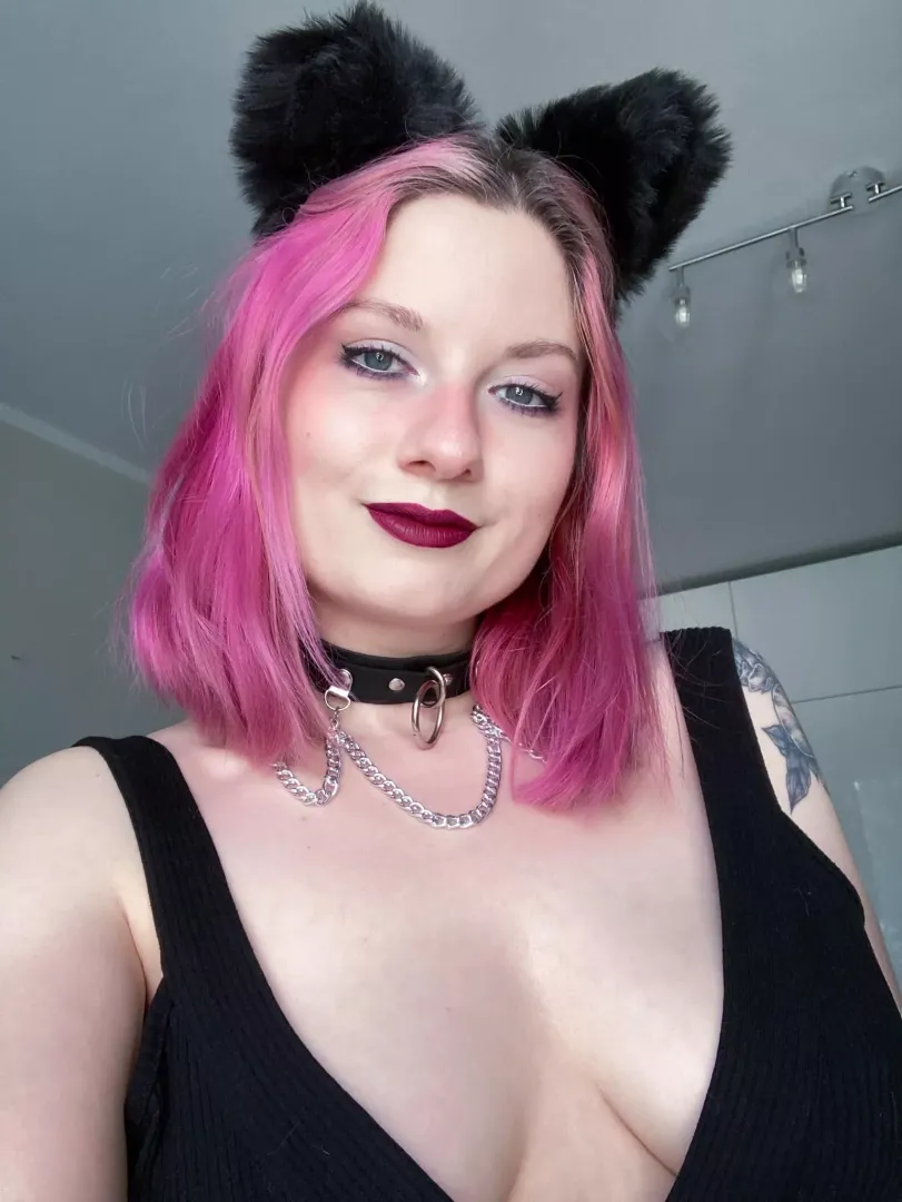 Do you also like my with my clothes on? posted by Littlest_Fern