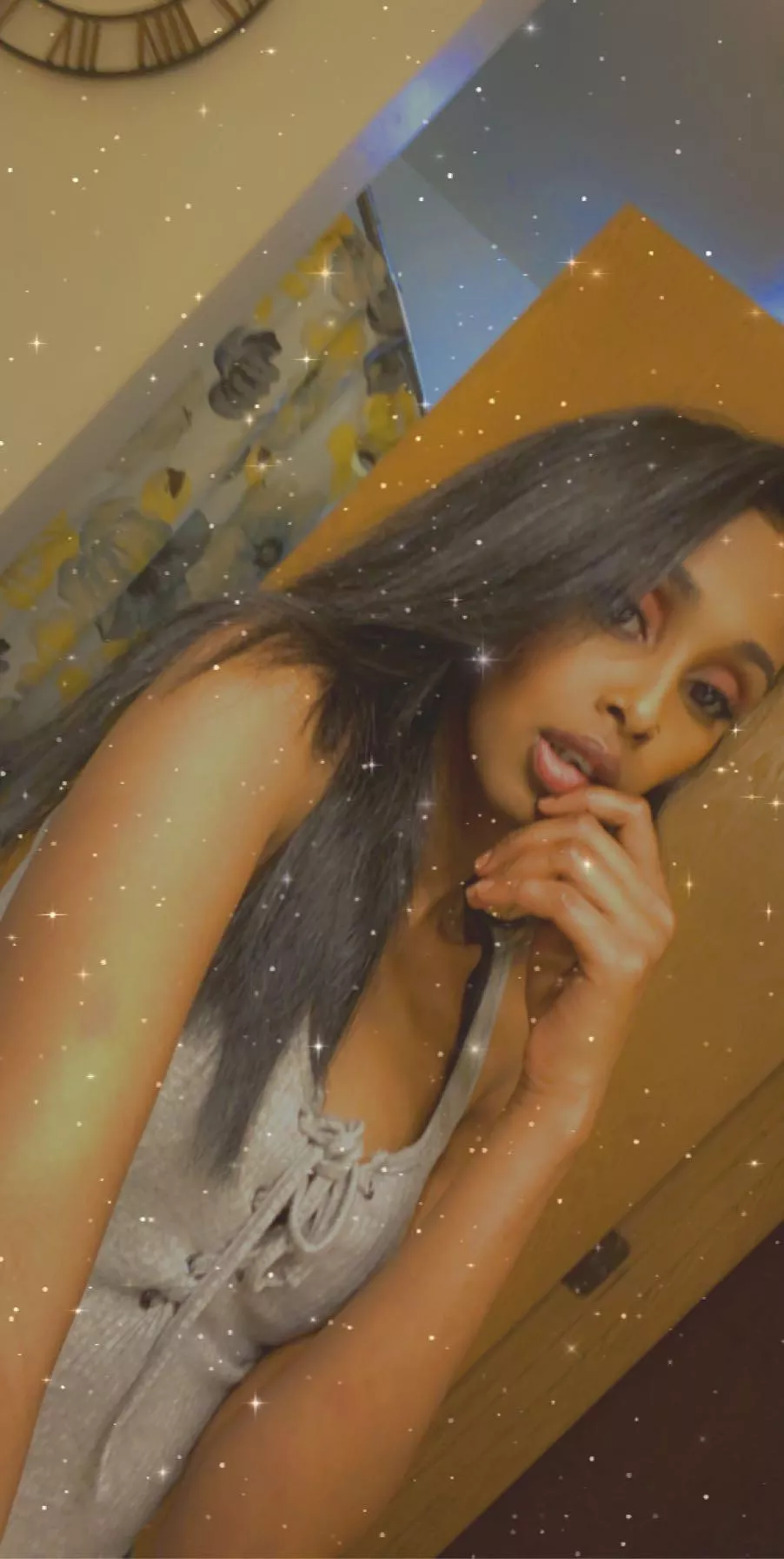 Do you consider me a babe❓ posted by Pr3ciousMoon