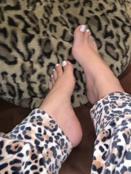 do you fantasize about me🙈 by kuhmeelwhorehey