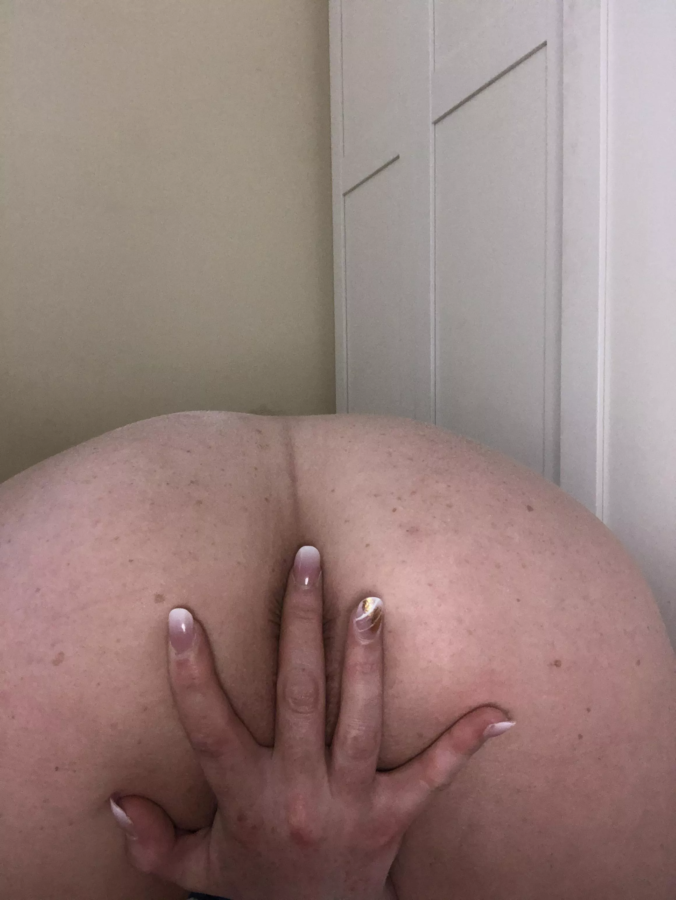 Do you guys like the freckles on my bum ??? posted by Lulu20139