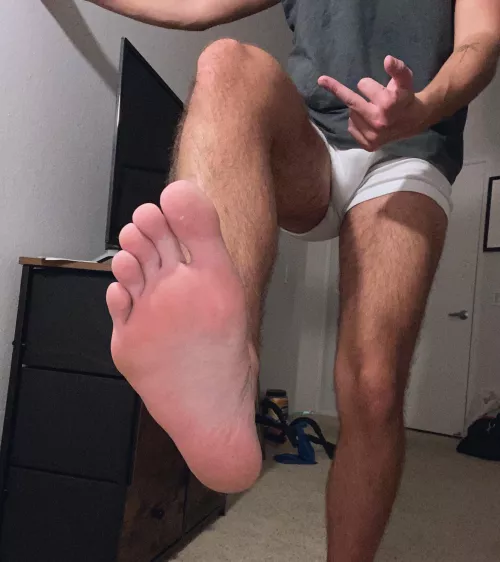 Do you guys like them big? by sendifuragoodboy