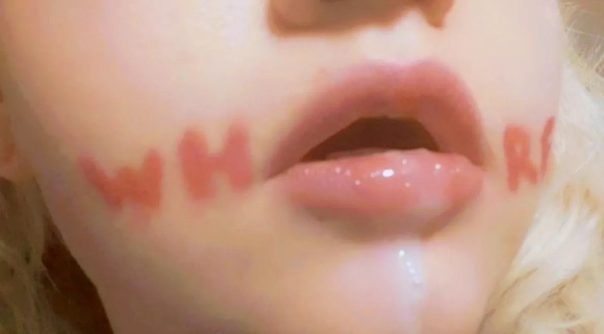 Do you guys think om a good girly? posted by Editor747