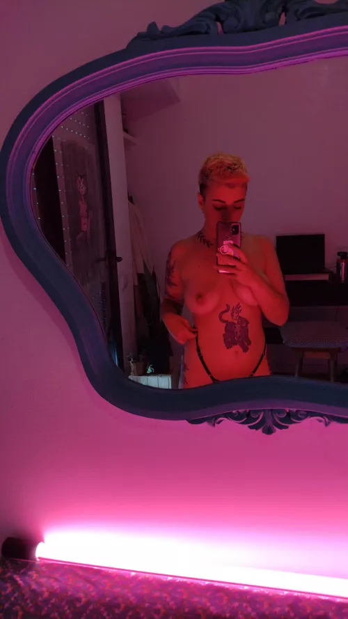 do you have plans for the weekend?😏 by nohagaslio