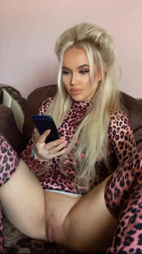 Do you like 69 pose? I'm already wet just from these thoughts by Stripper_Inessa