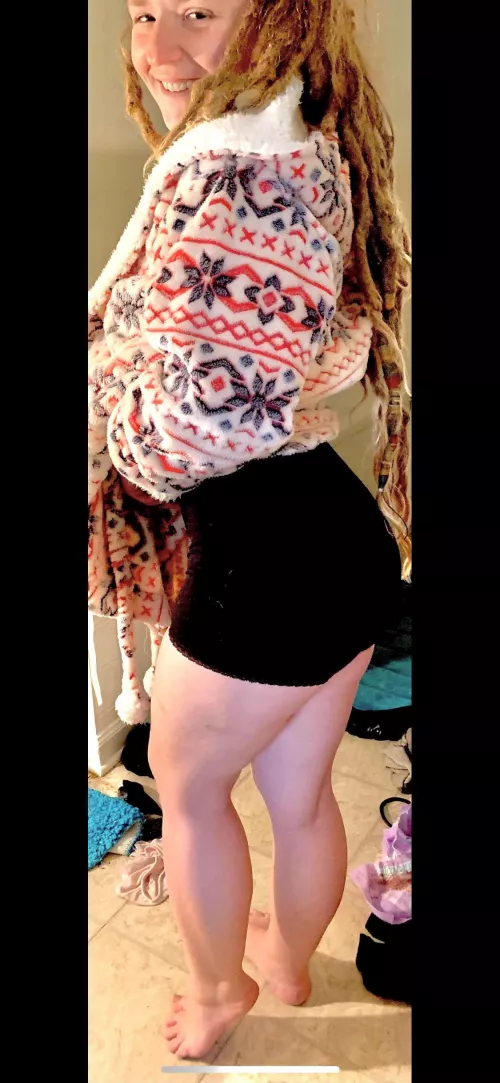 Do you like a tiny mom with thick legs??? by Particular-Ad4759