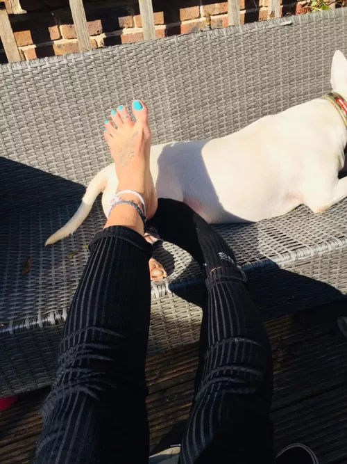 Do you like a toe spread ☺️🥰?? by kokkina_aphrodit