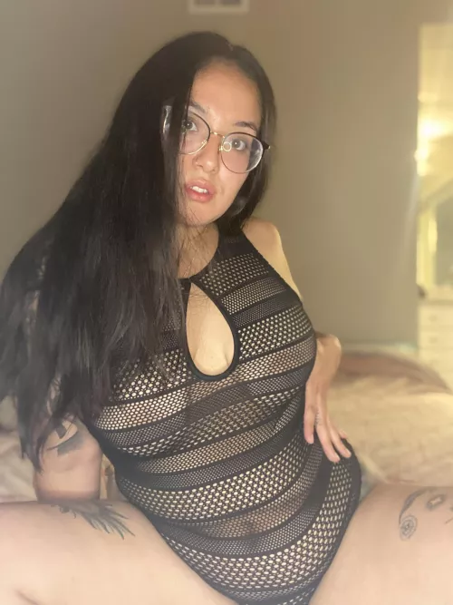 Do you like chubby girls with glasses? 🥰 by Kalierosemami