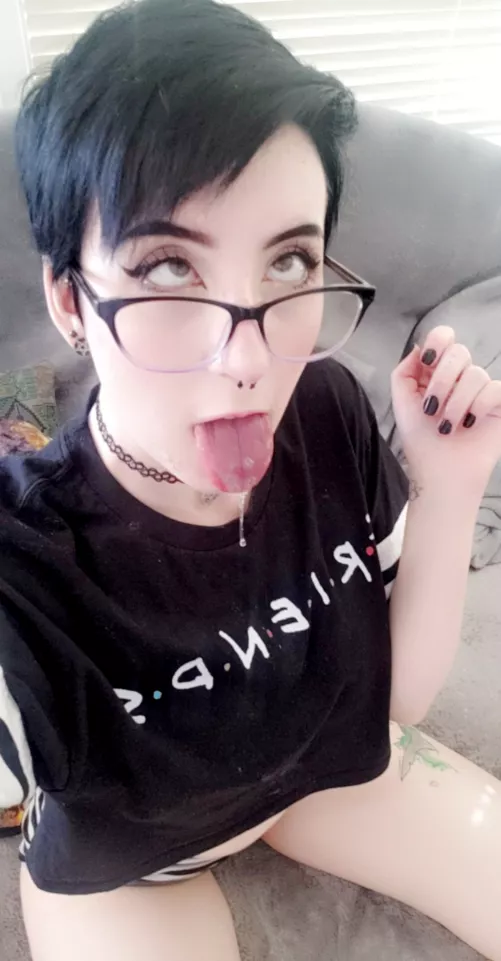 Do you like cute girls in glasses? (OC) by Cami_jackson