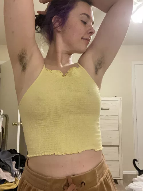 Do you like cute hairy pits? 🥺 by ellietheelephant29