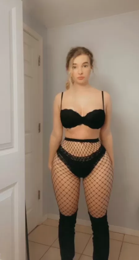 do you like fishnets ? 🥺 by realprettyangel