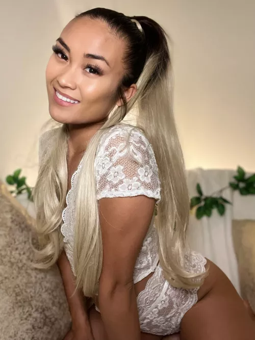 Do you like gorgeous and naughty Asian girl like me? 🥰 by sunshinesinababy