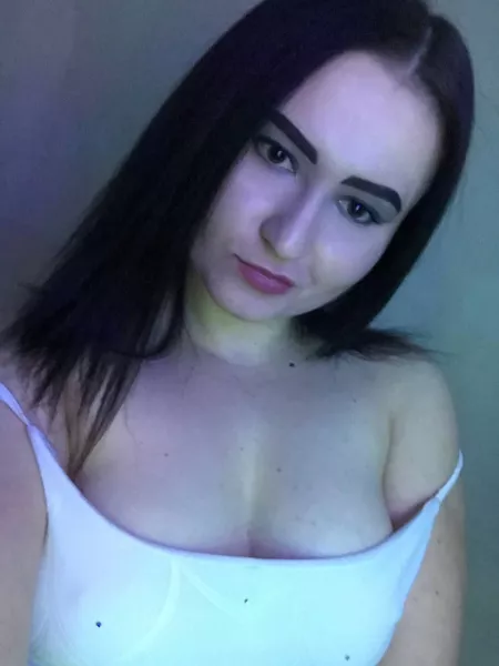 Do you like it rough?😉 I can make you moan and beg for mercy, my puppy! Your cock will be satisfied.🔥🔞💦More in Link Below by brinmatvl