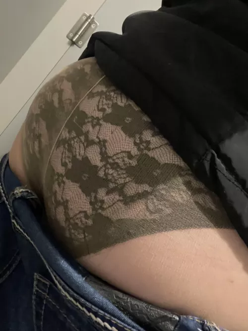 Do you like lace with your nylon? by Granitestaterxxx