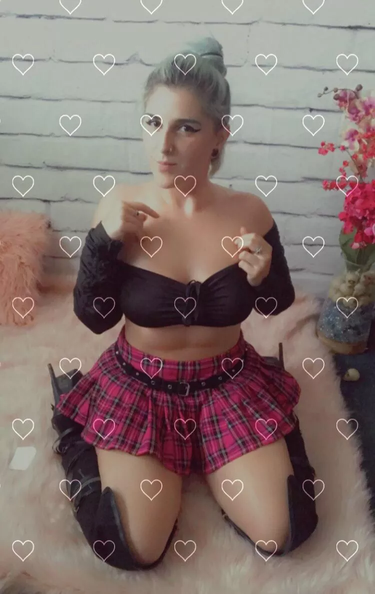 Do you like mini skirts and knee high boots? 💖💀 posted by marlomoore069