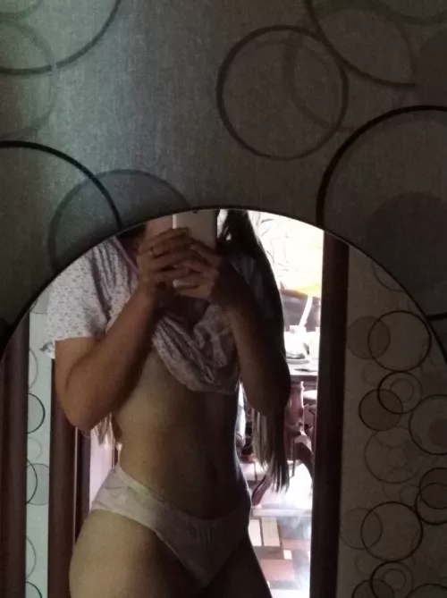 Do you like my body baby? by eltulas200