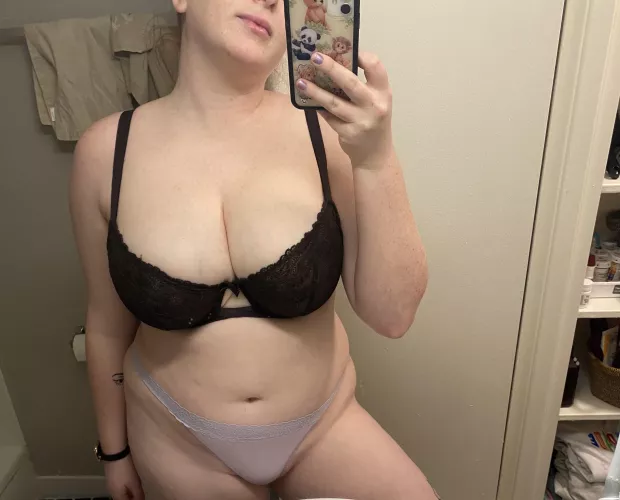 Do you like my body? by Specialist_Ice_9852