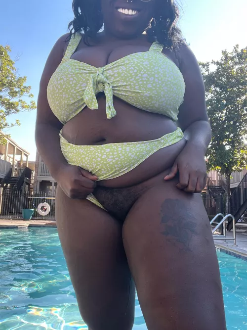 do you like my bush? by eristhestrifequeen