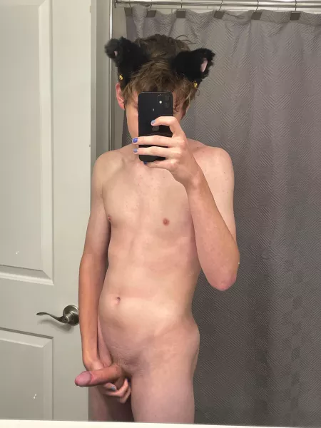 Do you like my cat ears? by kayischaos