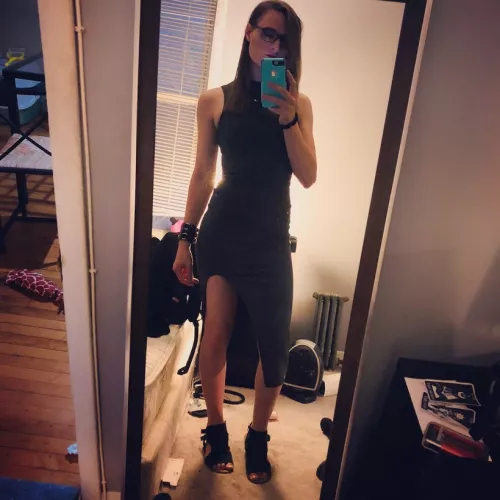 Do you like my dress? by AvaShade