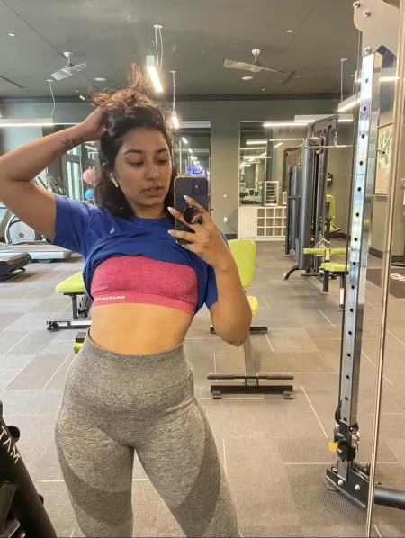 Do you like my figure by ROLIKEZRO