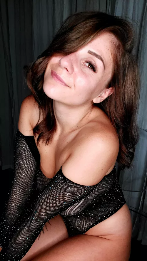 Do you like my freckles? by adora_amour