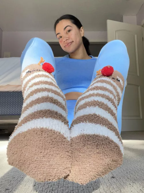 Do you like my fuzzy socks? by sydyonce