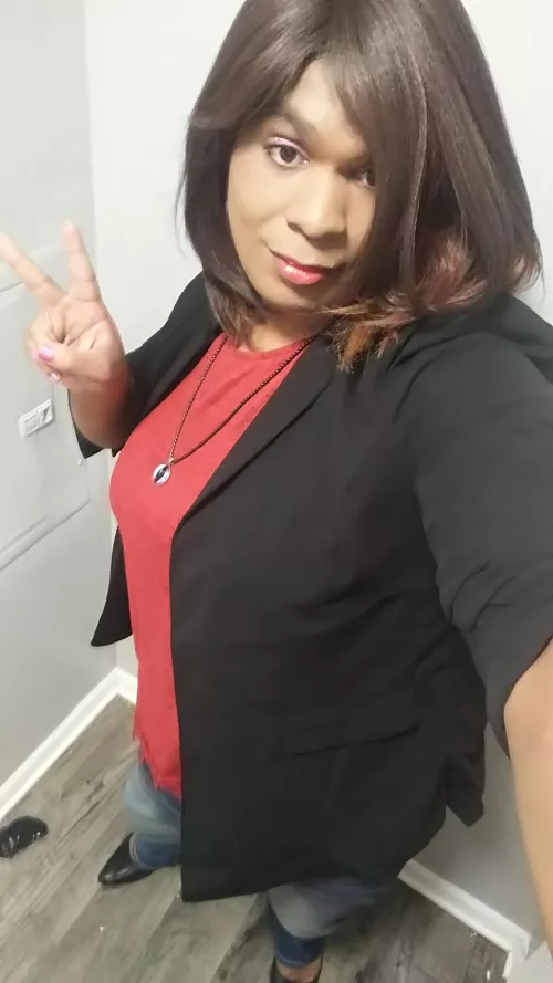 Do you like my lips? by SkylarTransgirl