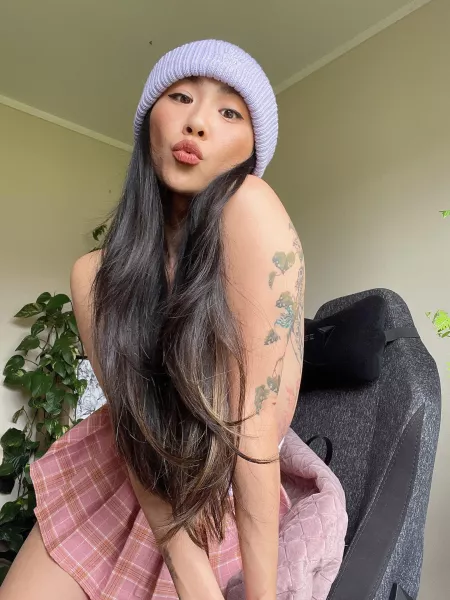Do you like my long hair and cute skirt? 🥰 by MillaMischief