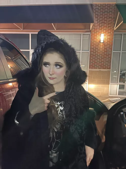 Do you like my makeup and new witchy cloak by princesspetty669