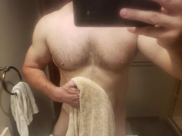 Do you like my man fur? by Donttell40