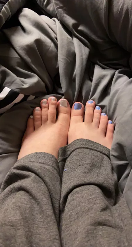 do you like my new colors? 💙 by uwuJadeuh