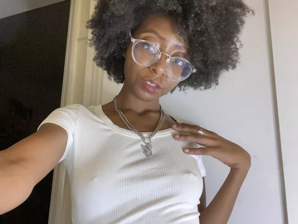 Do you like my new frames? by UrAngelDolly