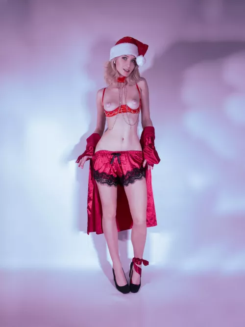 Do you like my New outfit?) by AgathaHarris