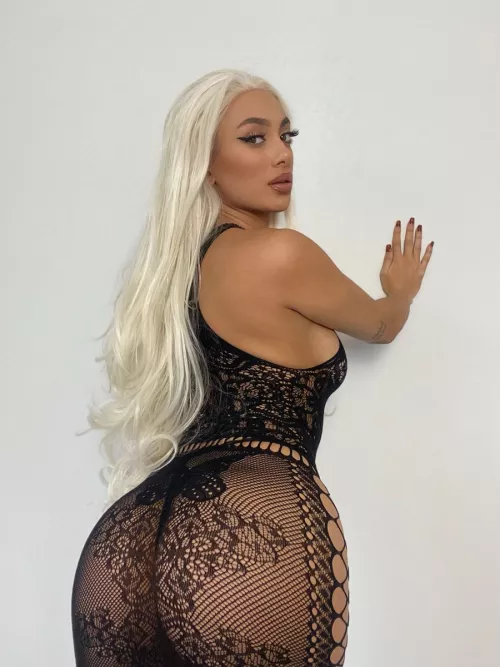 Do you like my outfit here 🥰 by ToniCamillex