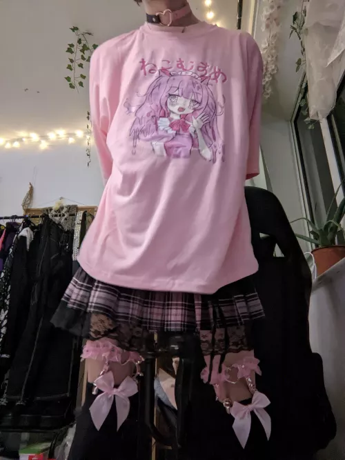 Do you like my outfit? by LuxiLuxio